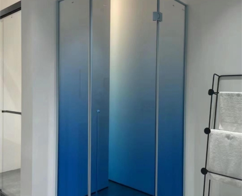 glass shower room